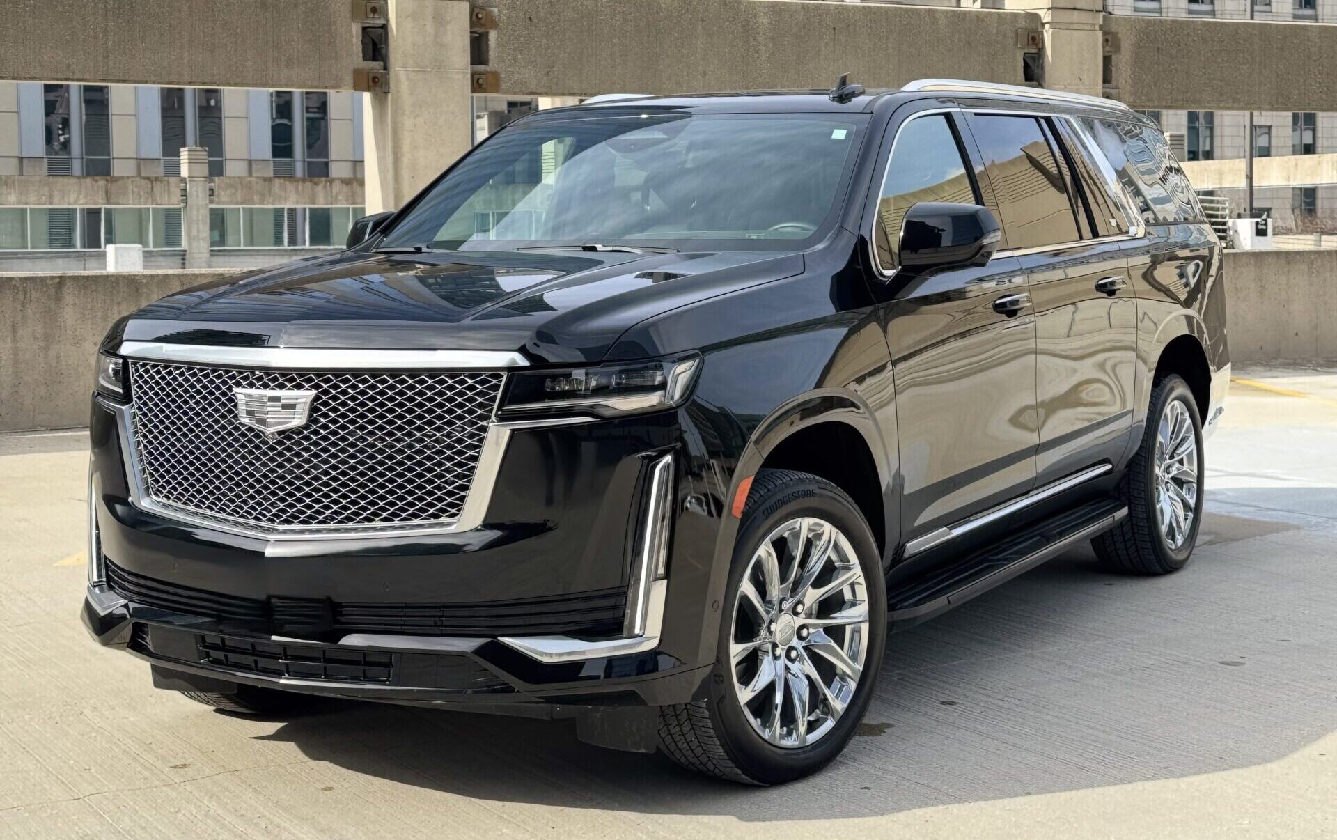 Cadillac Escalade ESV